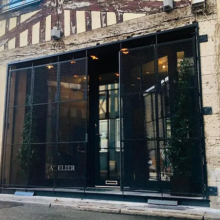 L'atelier 1742 - Atypique Jacuzzi Centre * Ruan