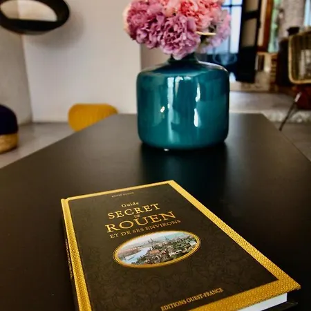 L'atelier 1742 - Atypique Jacuzzi Centre רואן